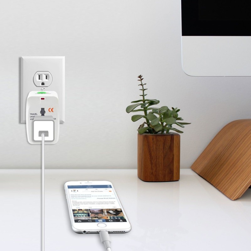 Adaptador De Viaje Universal All In One 125V - 250V