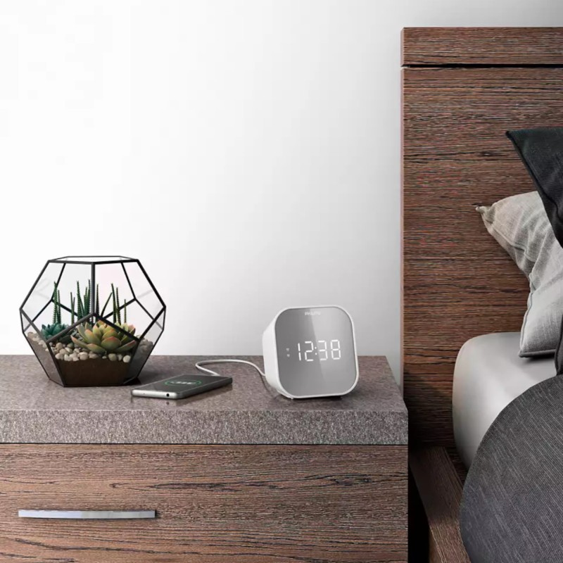 Radio Reloj Philips Tar4406 Cargador Usb Fm